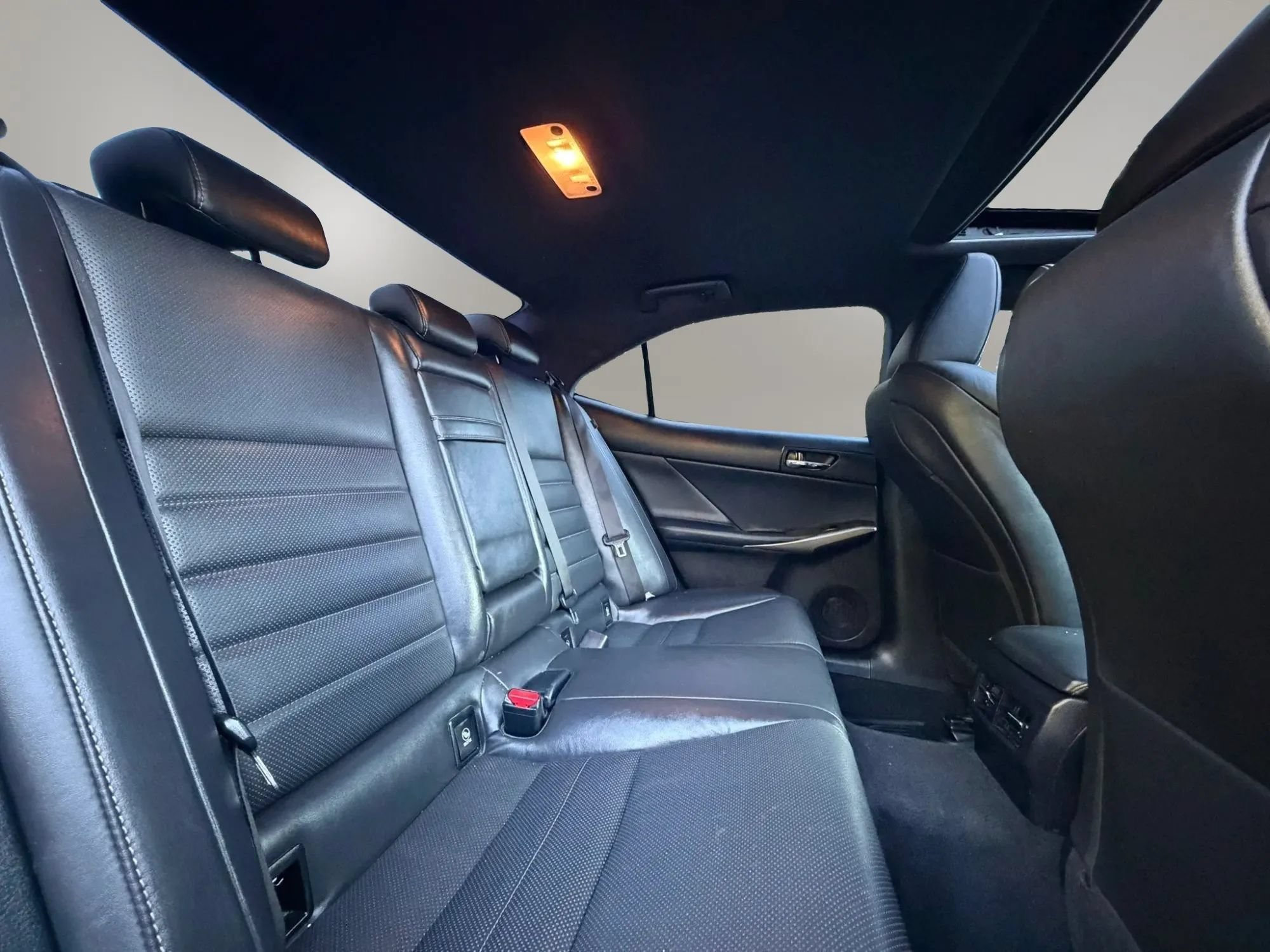 Used 2016 Lexus IS 300 AWD w/ F Sport Package image 15