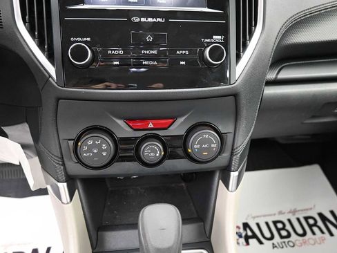 Used 2023 Subaru Forester AWD/4WD image 9