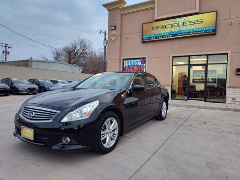 Used 2013 INFINITI G37 x w/ Premium Pkg image 8