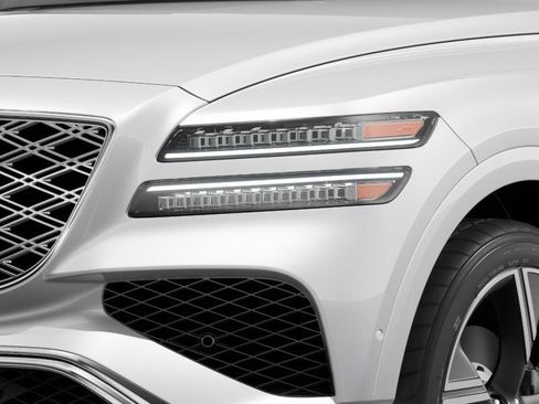 Certified 2026 Genesis GV80 3.5T Prestige AWD/4WD image 11