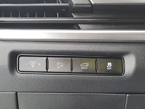 Used 2025 Kia Telluride S FWD image 31