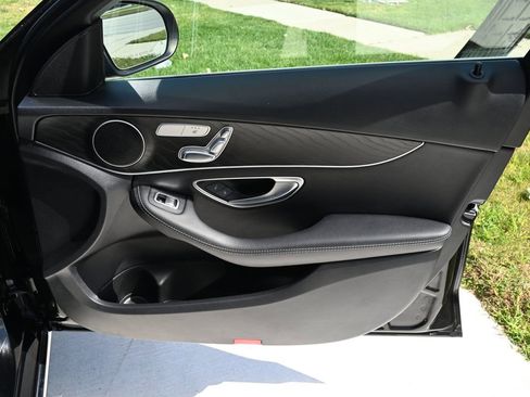 Used 2017 Mercedes-Benz C 300 4MATIC Sedan image 44