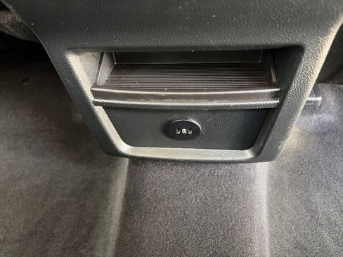 Used 2023 Ford Edge SE AWD/4WD image 32