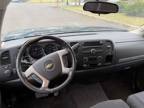 Used 2011 Chevrolet Silverado 1500 LT w/ All-Star Edition image 24