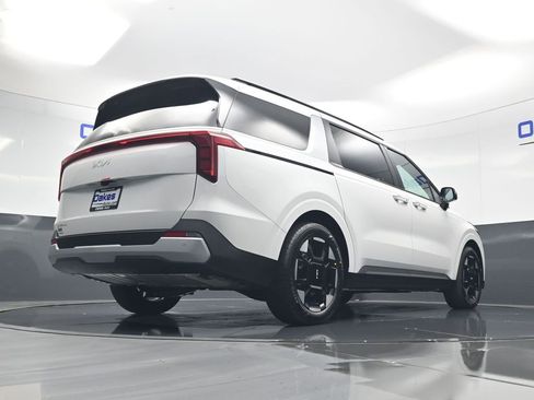 New 2026 Kia Carnival EX FWD image 46