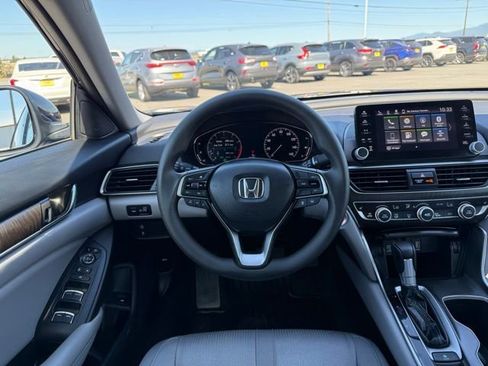 Used 2020 Honda Accord EX image 24
