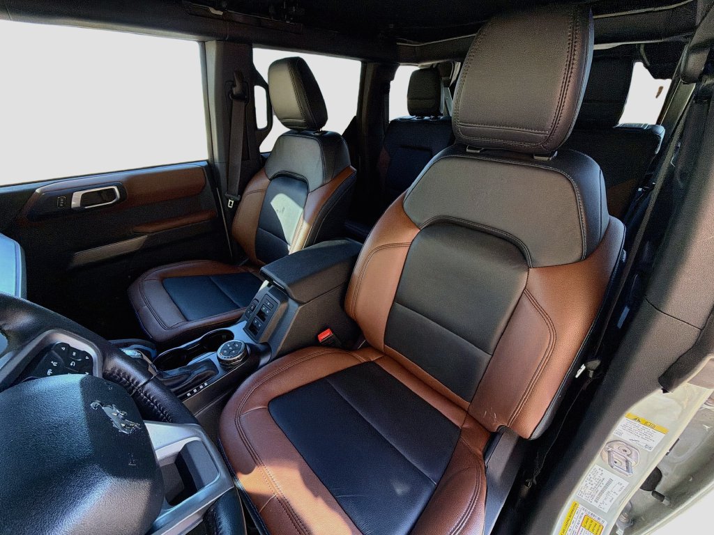 Used 2023 Ford Bronco Outer Banks w/ Sasquatch Package AWD/4WD image 23
