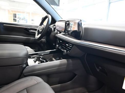 New 2026 Chevrolet Tahoe Z71 w/ Z71 Off-Road Package AWD/4WD image 14