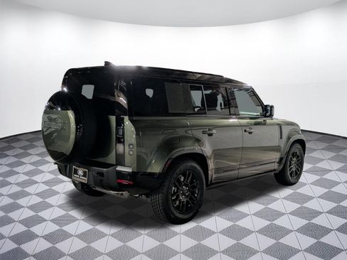 New 2026 Land Rover Defender 110 X-Dynamic SE AWD/4WD image 5
