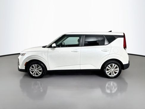 Used 2021 Kia Soul LX FWD image 6