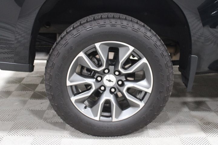 Used 2024 Chevrolet Silverado 1500 RST w/ Z71 Off-Road Package AWD/4WD image 47