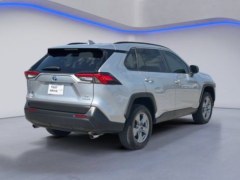 Used 2024 Toyota RAV4 LE AWD/4WD image 6