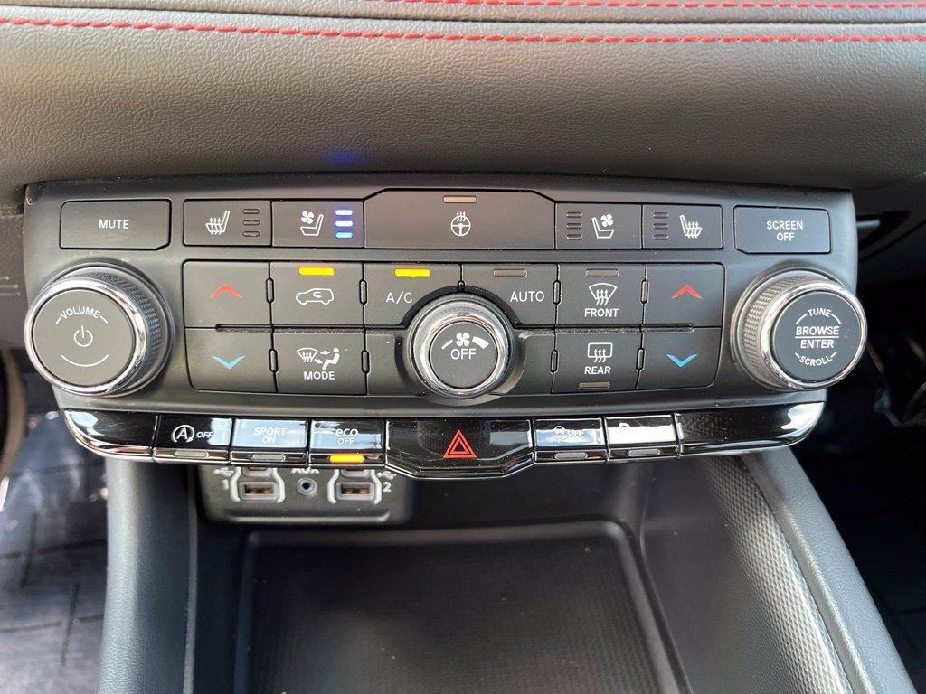 Used 2024 Dodge Durango GT RWD image 26