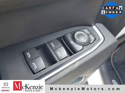 Certified 2026 GMC Sierra 1500 SLE AWD/4WD image 9