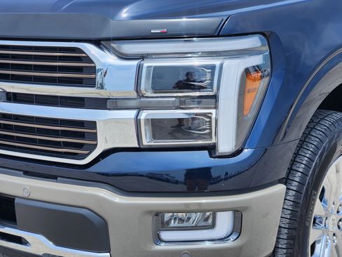 Used 2025 Ford F150 King Ranch w/ FX4 Off-Road Package AWD/4WD image 8