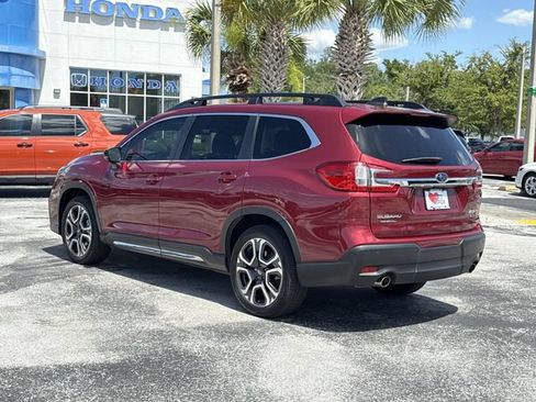 Used 2025 Subaru Ascent Limited w/ Popular Package #2 AWD/4WD image 9