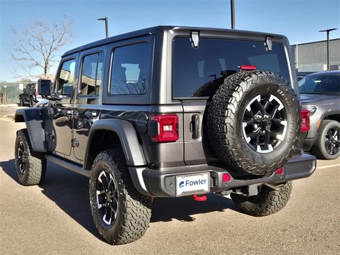 Used 2026 Jeep Wrangler Unlimited Rubicon image 4