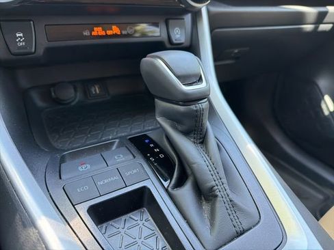 Used 2025 Toyota RAV4 XLE Premium FWD image 19