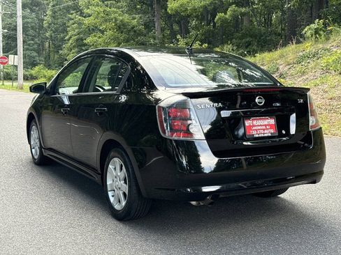 Used 2011 Nissan Sentra 2.0 SR FWD image 9