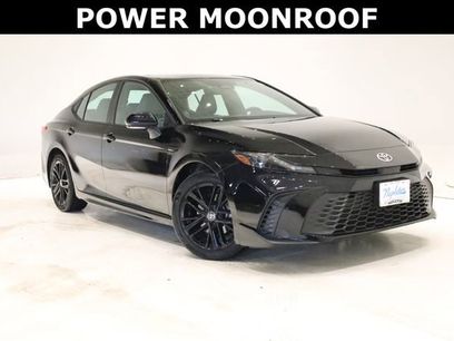 Used 2025 Toyota Camry SE