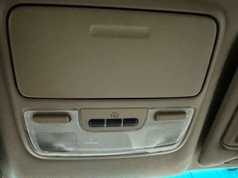 Used 2001 Honda Odyssey EX image 30