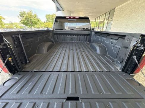 Certified 2025 GMC Sierra 2500 Denali Ultimate AWD/4WD image 27