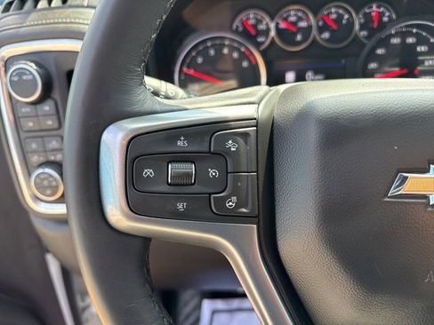 Used 2022 Chevrolet Silverado 1500 LTZ w/ LTZ Premium Package image 20