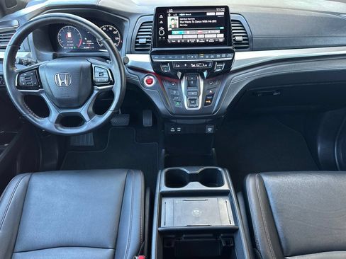 Certified 2025 Honda Odyssey Sport-L image 19