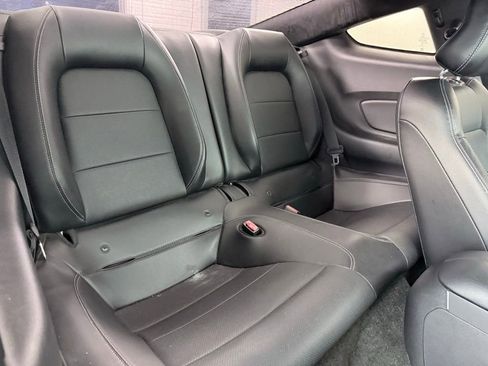 Used 2017 Ford Mustang GT Premium image 23