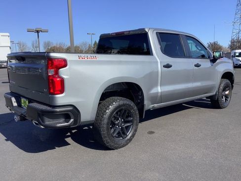 Used 2023 Chevrolet Silverado 1500 LT Trail Boss image 32