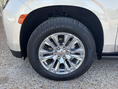 Certified 2024 GMC Yukon XL Denali w/ Max Trailering Package AWD/4WD image 34