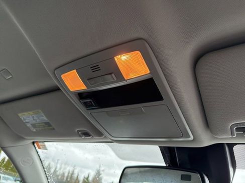 Used 2021 Toyota Tacoma SR5 image 31