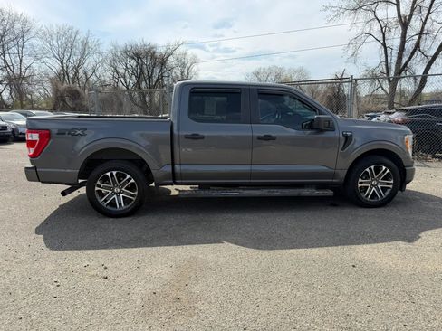 Used 2021 Ford F150 XL w/ STX Appearance Package RWD image 4