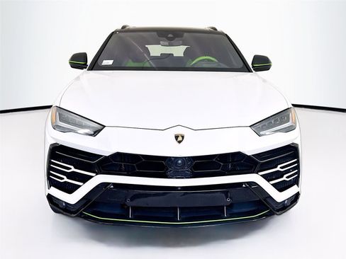 Used 2019 Lamborghini Urus image 22