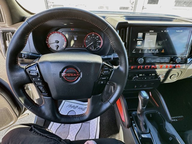 Used 2025 Nissan Frontier PRO-4X AWD/4WD image 10