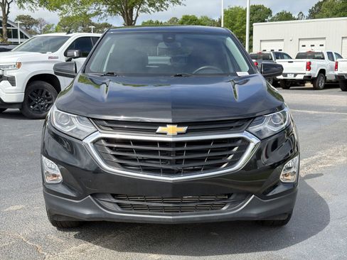 Used 2021 Chevrolet Equinox LT image 3