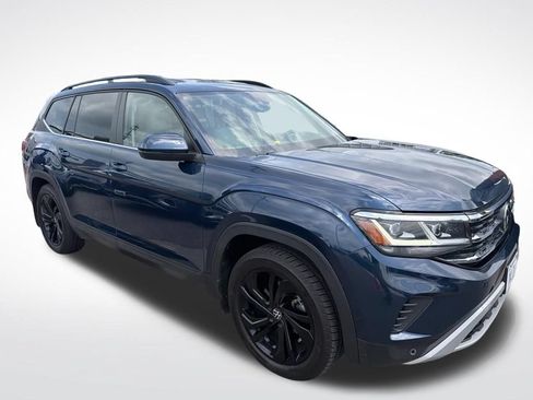 Used 2022 Volkswagen Atlas SE AWD/4WD image 2