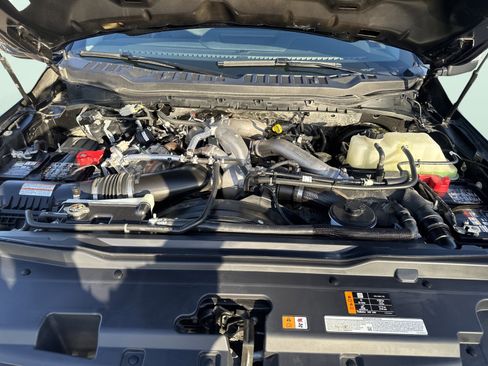 Used 2024 Ford F250 Lariat image 16