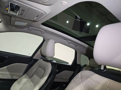 New 2026 Lincoln Corsair Reserve image 31