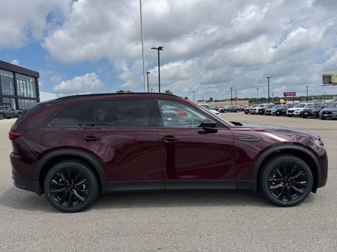 New 2026 MAZDA CX-90 Plug-In Hybrid w/Premium Sport AWD/4WD image 40