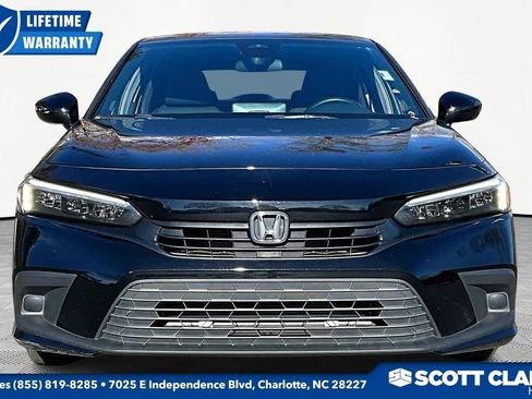 Used 2024 Honda Civic Sport image 2