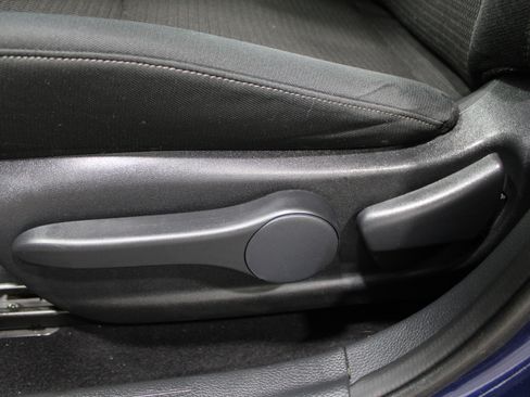 Used 2019 Nissan Sentra S image 4