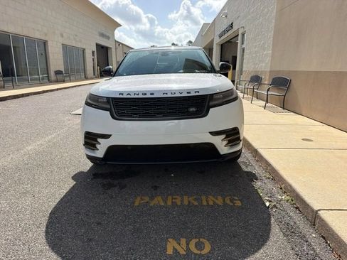Used 2024 Land Rover Range Rover Velar Dynamic SE AWD/4WD image 2
