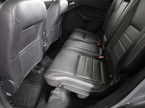 Used 2016 Ford Escape Titanium image 15