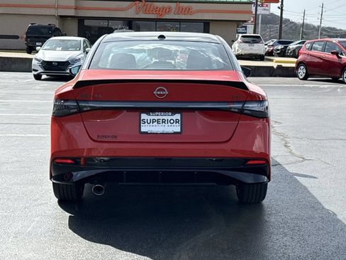 New 2026 Nissan Sentra SR w/ SR Premium Package FWD image 4