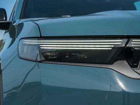 New 2026 Jeep Grand Wagoneer Limited AWD/4WD image 19