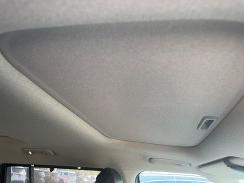 Used 2024 Hyundai Santa Fe Limited image 16