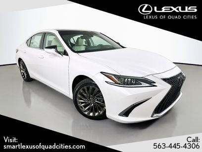 New 2025 Lexus ES 350 w/ Luxury Package