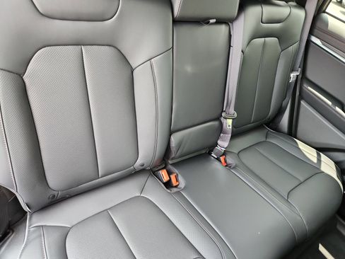 New 2025 Jeep Wagoneer S Limited image 18