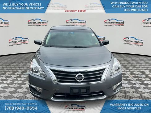 Used 2014 Nissan Altima 2.5 S w/ Sport Value Package FWD image 2